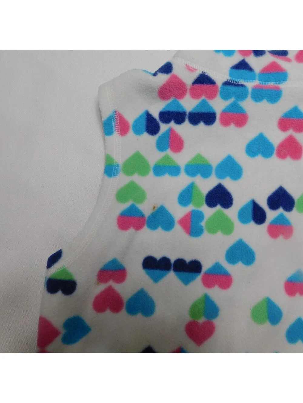 Old Navy Girls Fleece Vest Size Large L 10-12 White Pink Blue Heart Full Zip Gil